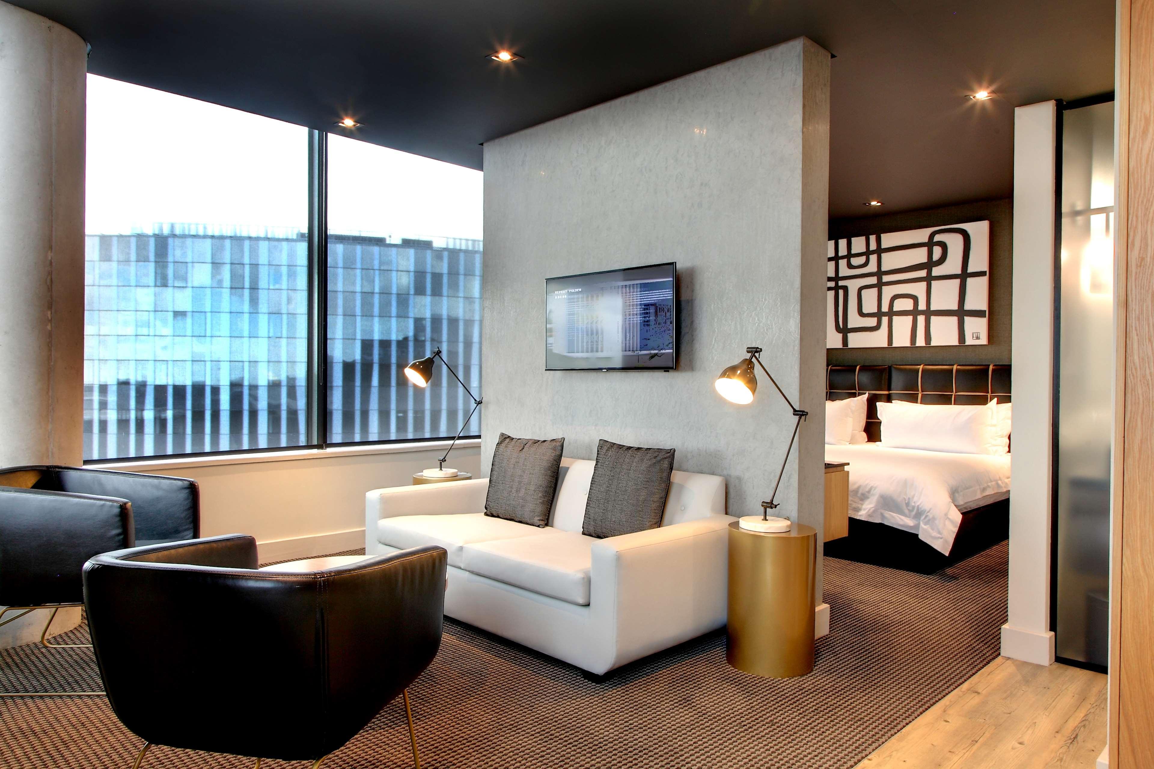 Century City Hotel Urban Square Кейптаун Екстериор снимка