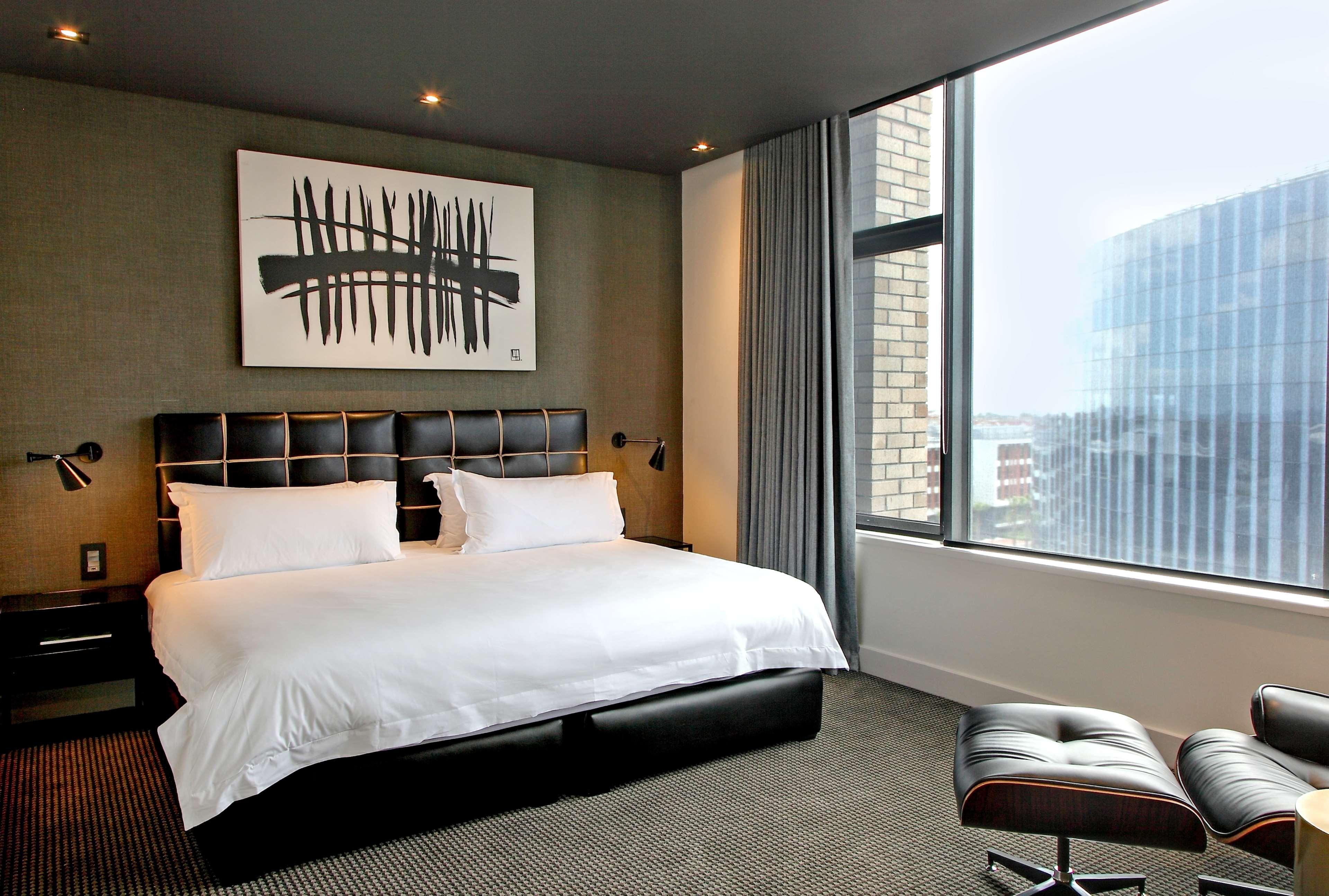 Century City Hotel Urban Square Кейптаун Екстериор снимка