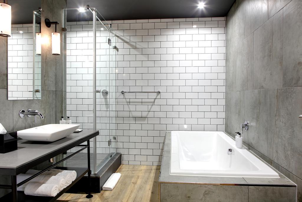 Century City Hotel Urban Square Кейптаун Екстериор снимка